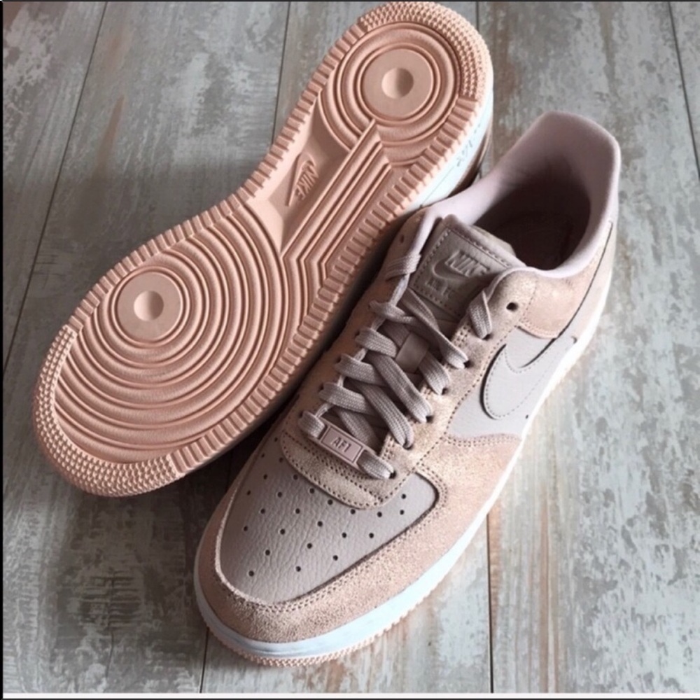 NWT Nike Air Force 1 Premium Rose Gold - Picture 6 of 8